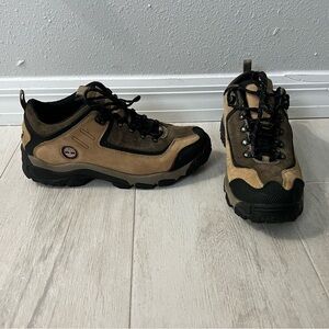 TIMBERLAND Active Comfort Technology Leather Hiking Shoe 9